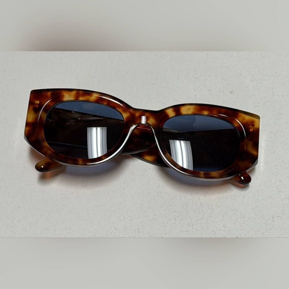 Victoria Beckham VB654S Woman's Sunglasses, Size50X22X145